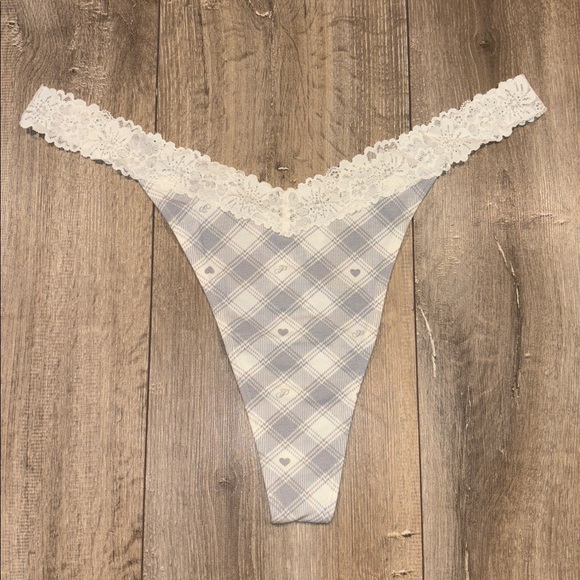 PINK Victoria's Secret Other - PINK Victoria’s Secret Lace Thong Panty